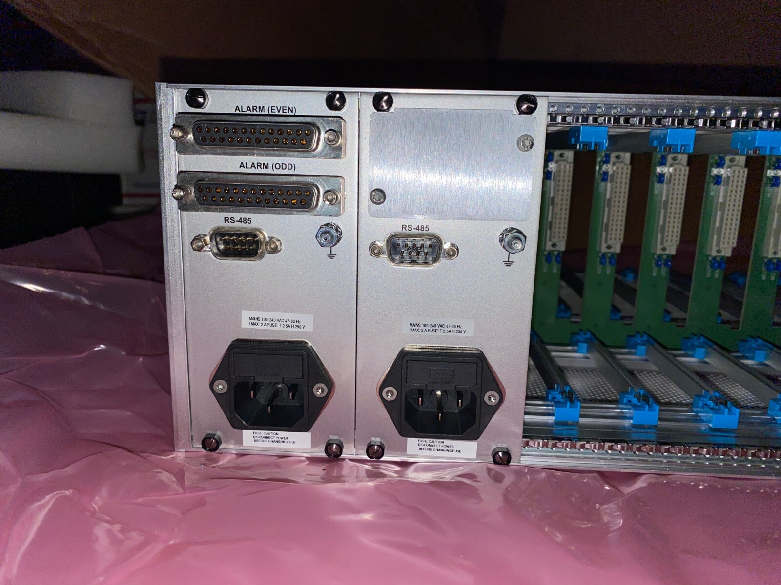 Cisco Scientific Atlanta Galaxy Modular Rack w/ 2 AC-DC Converter Power-One 24V
