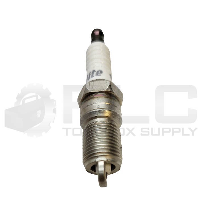 NEW LOT OF 9 AUTOLITE 103 COPPER SPARK PLUG