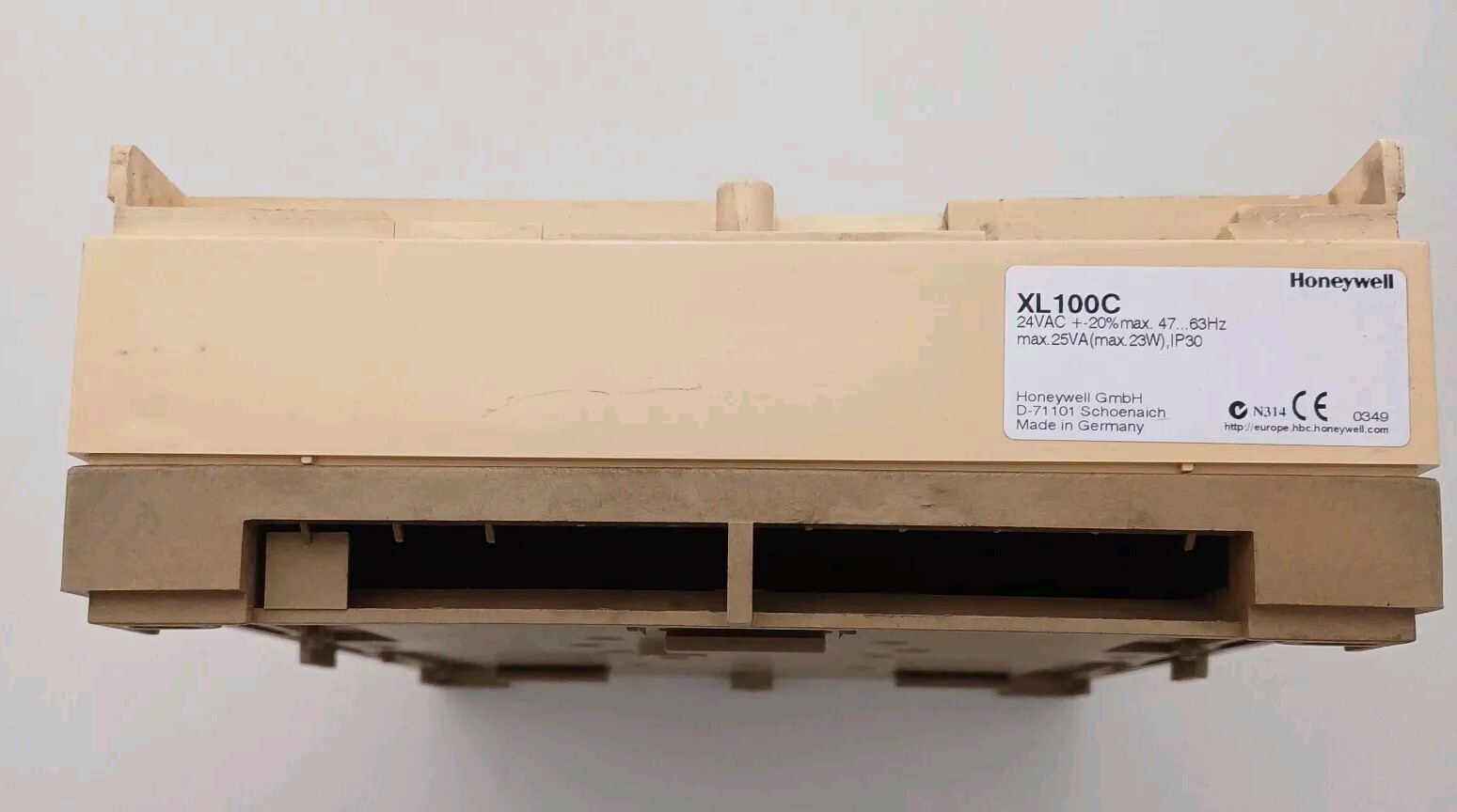 HONEYWELL XL100C EXCEL 100C WITH C-BUS & MODEM INTERFACE GERMANY