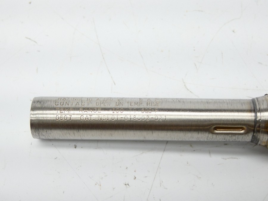 FENWAL 01-018002-021 120/240VAC 10/5A -100-600F NSMP