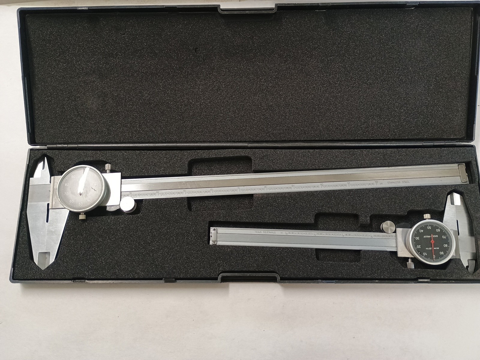 10B-0612 6″ & 12″ Black Face Calipers 0.001 Graduation