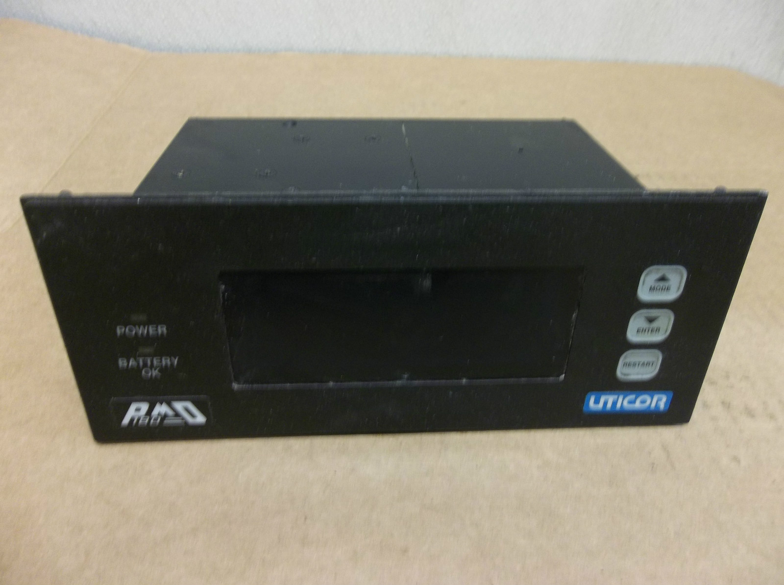 UTICOR PROGRAMMABLE MESSAGE DISPLAY 180-42A1N032E0 115/230V .1/.05A A AMP
