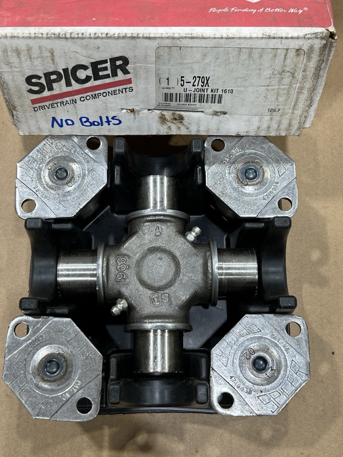 Genuine Spicer 5-279X Universal Greaseable U Joint USA Made NOS NO BOLTS