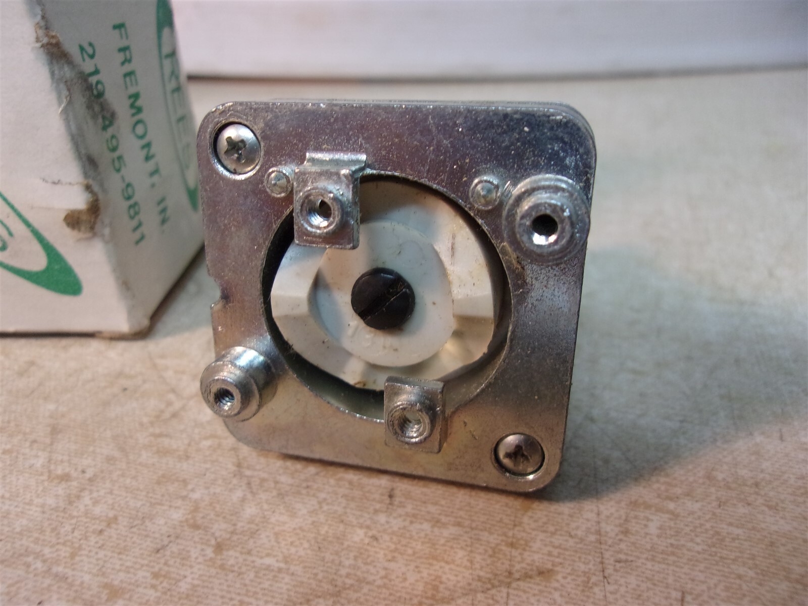 NEW Rees 6.86 Selector Switch *FREE SHIPPING*