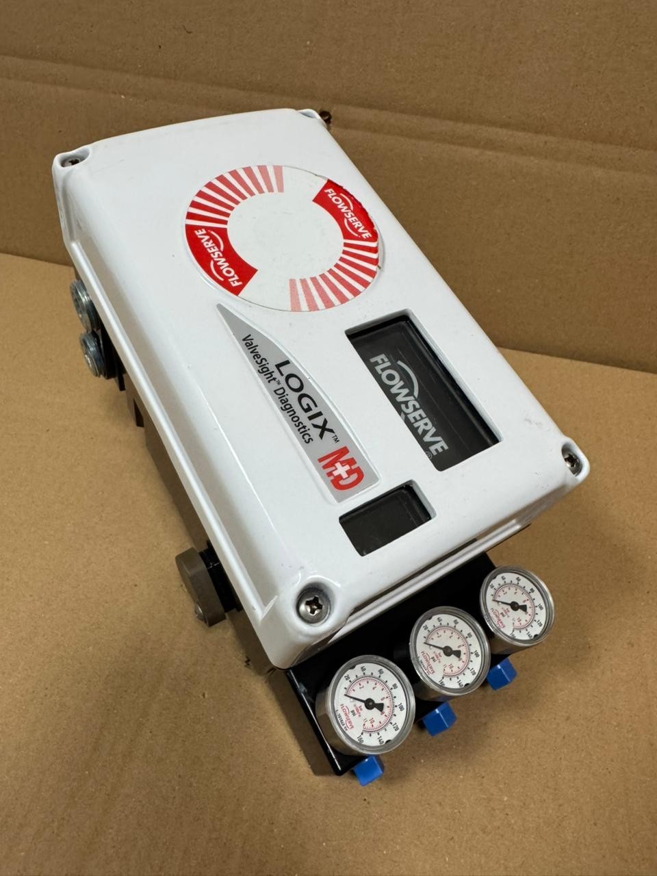Flowserve / Logix 500MD+ / Digital Positioner / 520MD+37-W1D300-GM3-0000