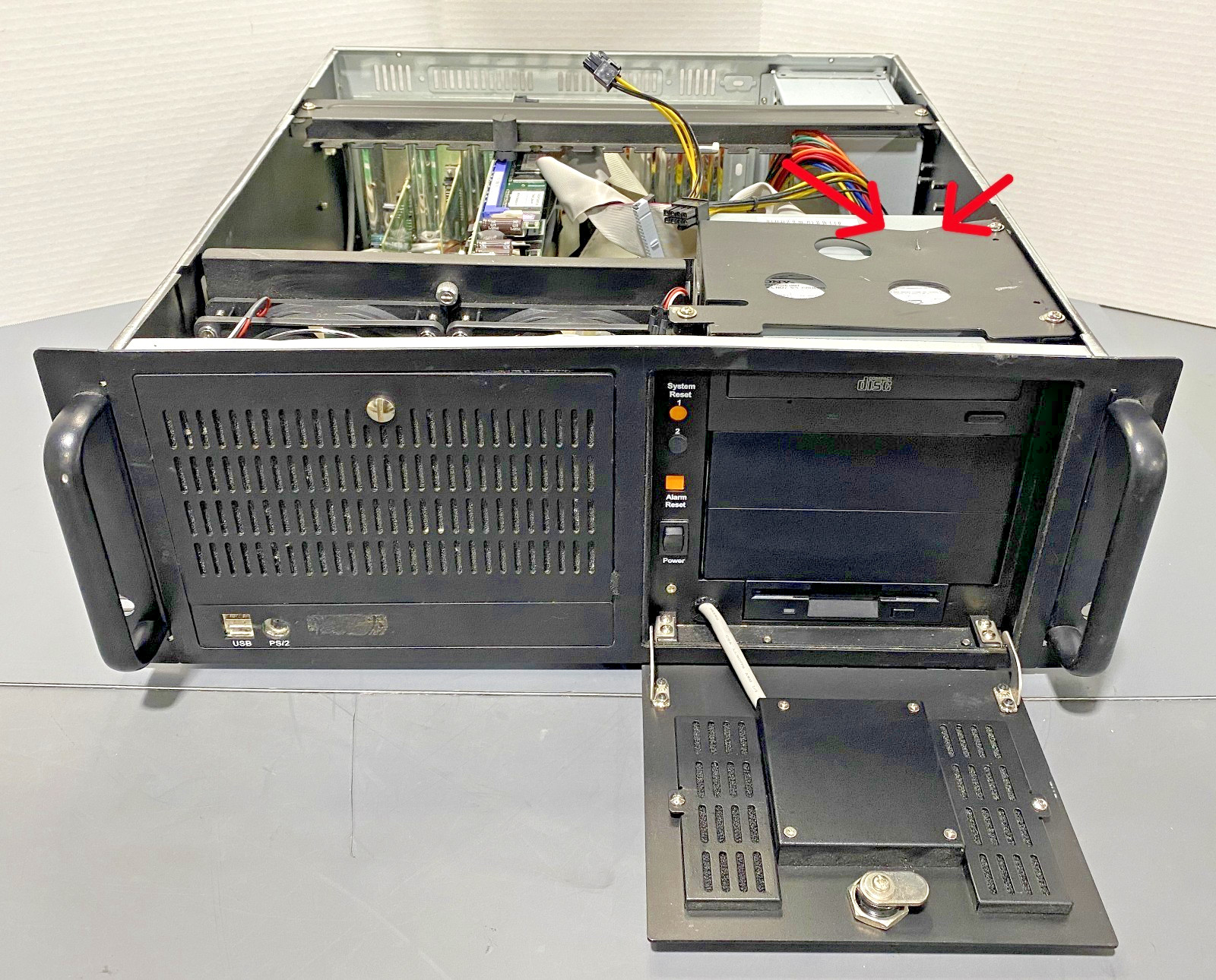 Advantech Industrial ACP-4000BP-30Z 100-240VAC 50-60Hz 8-4A Power Tested
