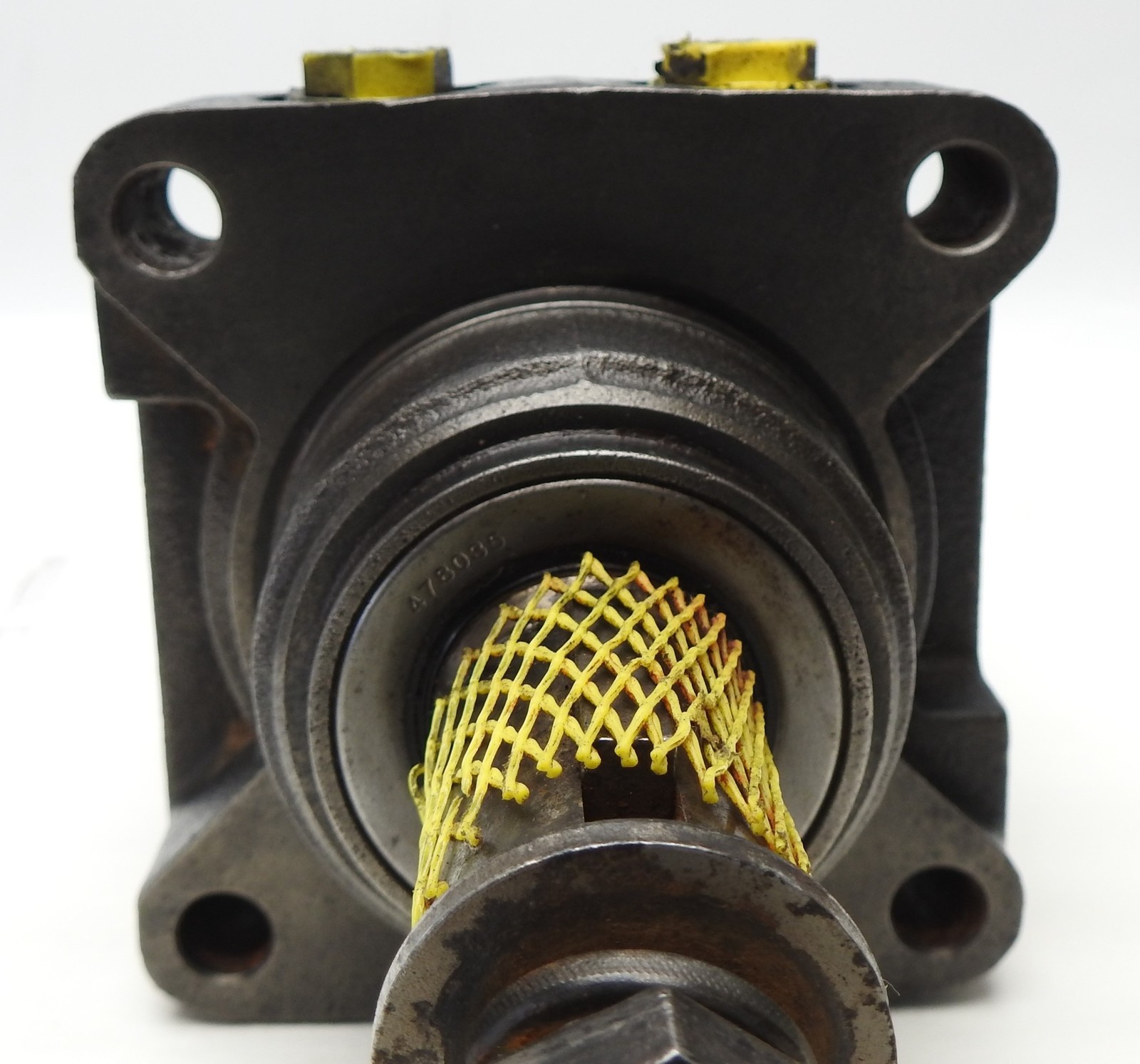 Parker Hydraulic Motor TG0280US030AAAA TG0280 Series (4 Bolt, 1-1/4″ SHAFT)