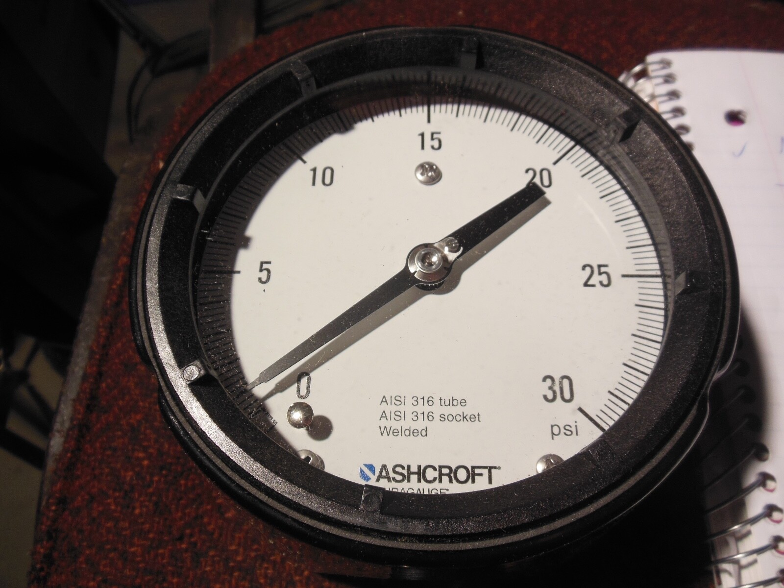 Ashcroft Duragauge 45-1279-SS-04L-30# with diaphragm seal 75-100DD-04T