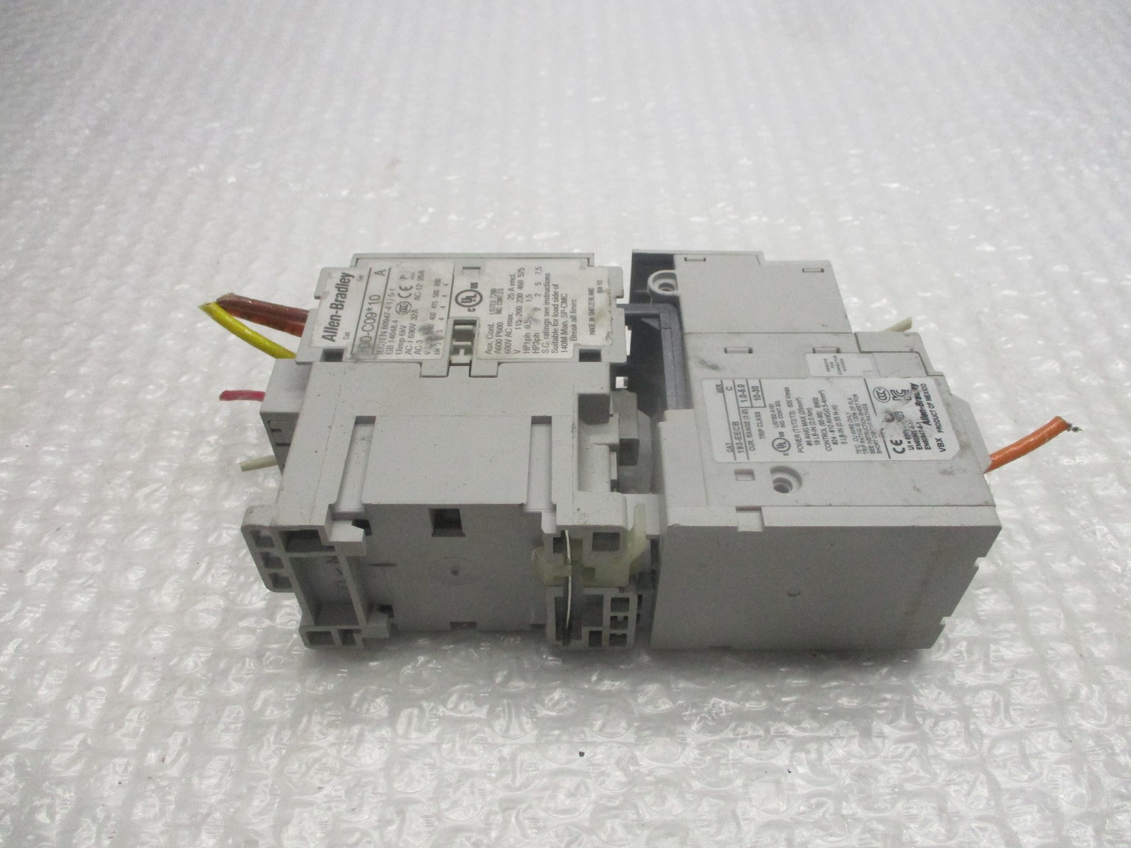 ALLEN BRADLEY 100-C09D10 CONTACTOR 120V W/193-EECB SER.C RELAY UNMP