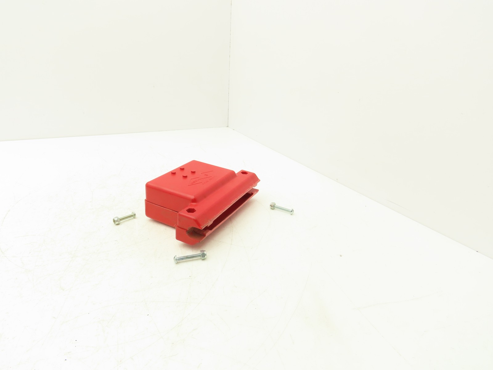 Insul-8 83FO-PL Hanger Clamp 300A Module Safe-Lec-Bar Lot of 2