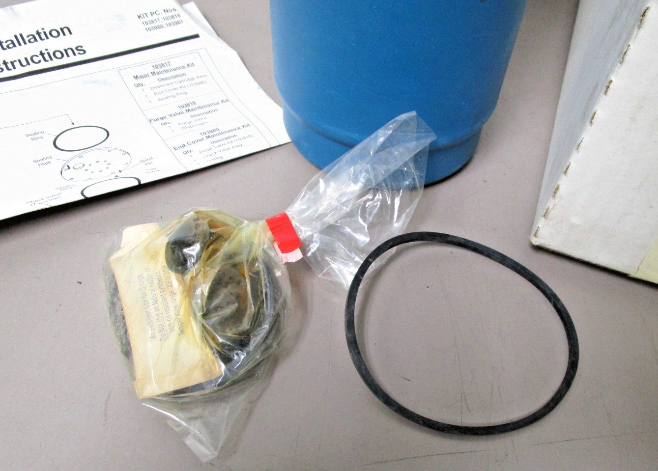 Bendix AD-4 Air Dryer Desiccant Cartridge Kit 104358RX Reman