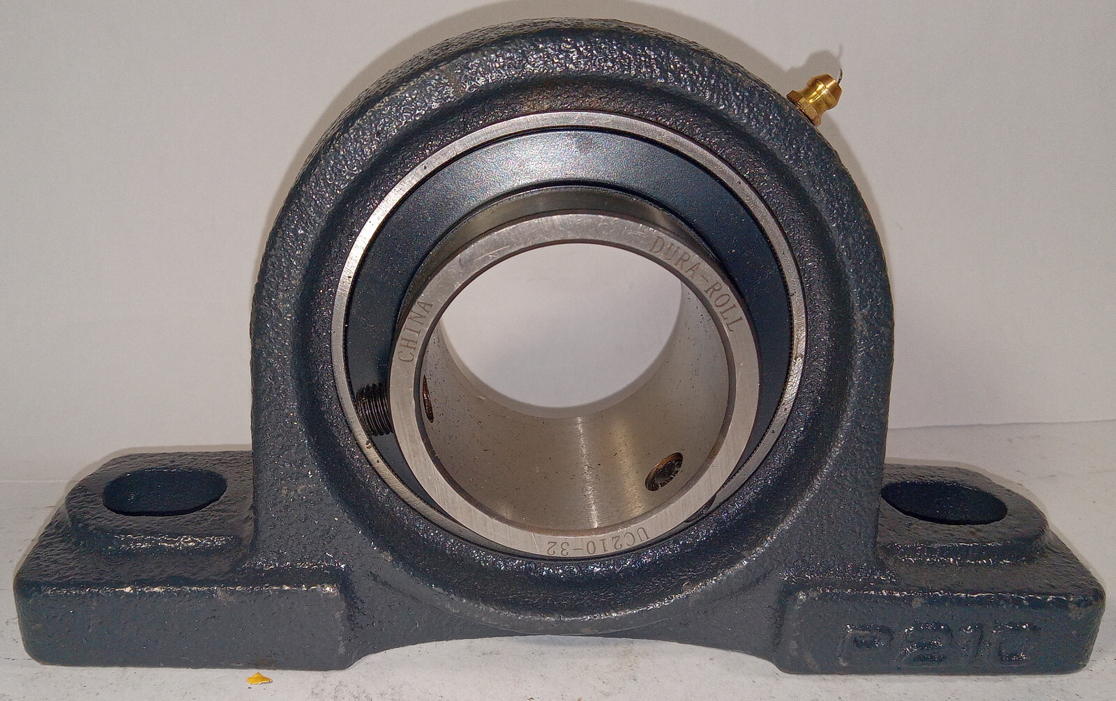 1 NEW DURA-ROLL UC210-32 2 BOLT BASE PILLOW BLOCK BEARING NNB ***MAKE OFFER***