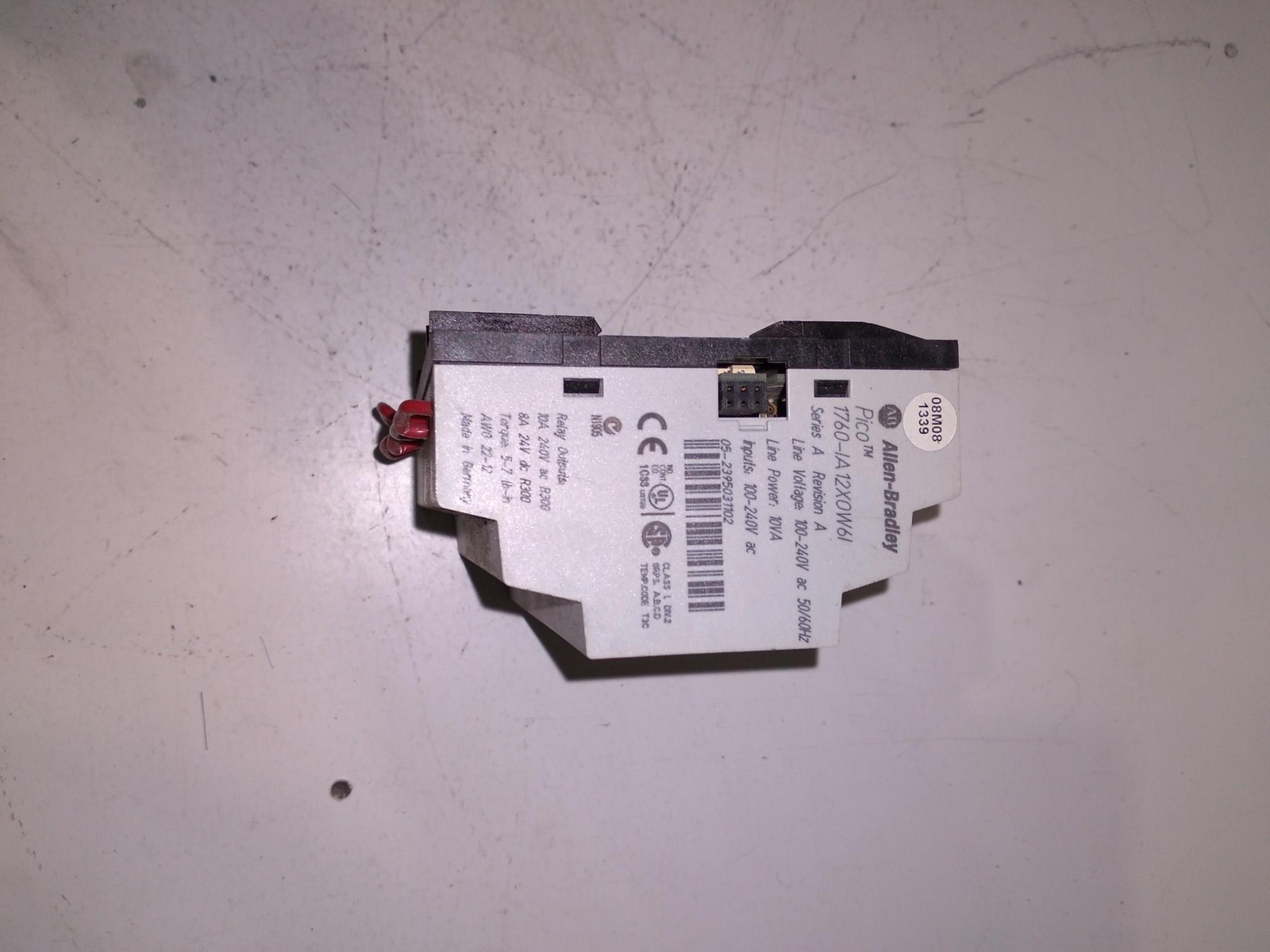 ALLEN-BRADLEY PICO 1760-IA 12X0W6I SERIES A REV.A 100-240V AC 50/60HZ 10VA