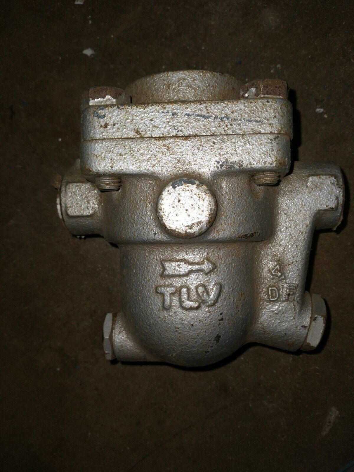 TLV J3X-10 Free Float Steam Trap 1/2 Inch Ports 300 PSIG Industrial Plumbing