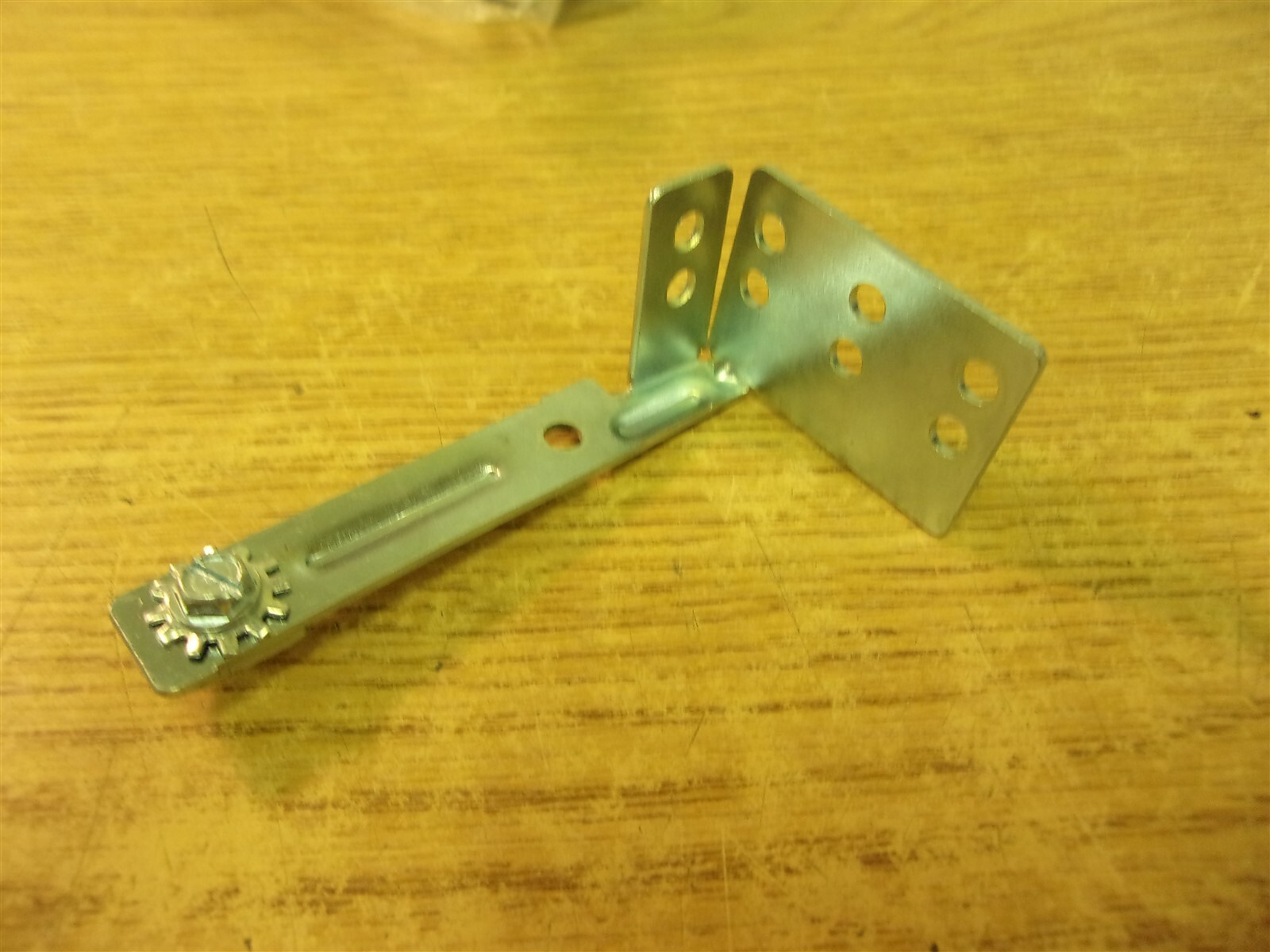 NEW ER-20-2049Z RH Return Extender Plate *FREE SHIPPING*