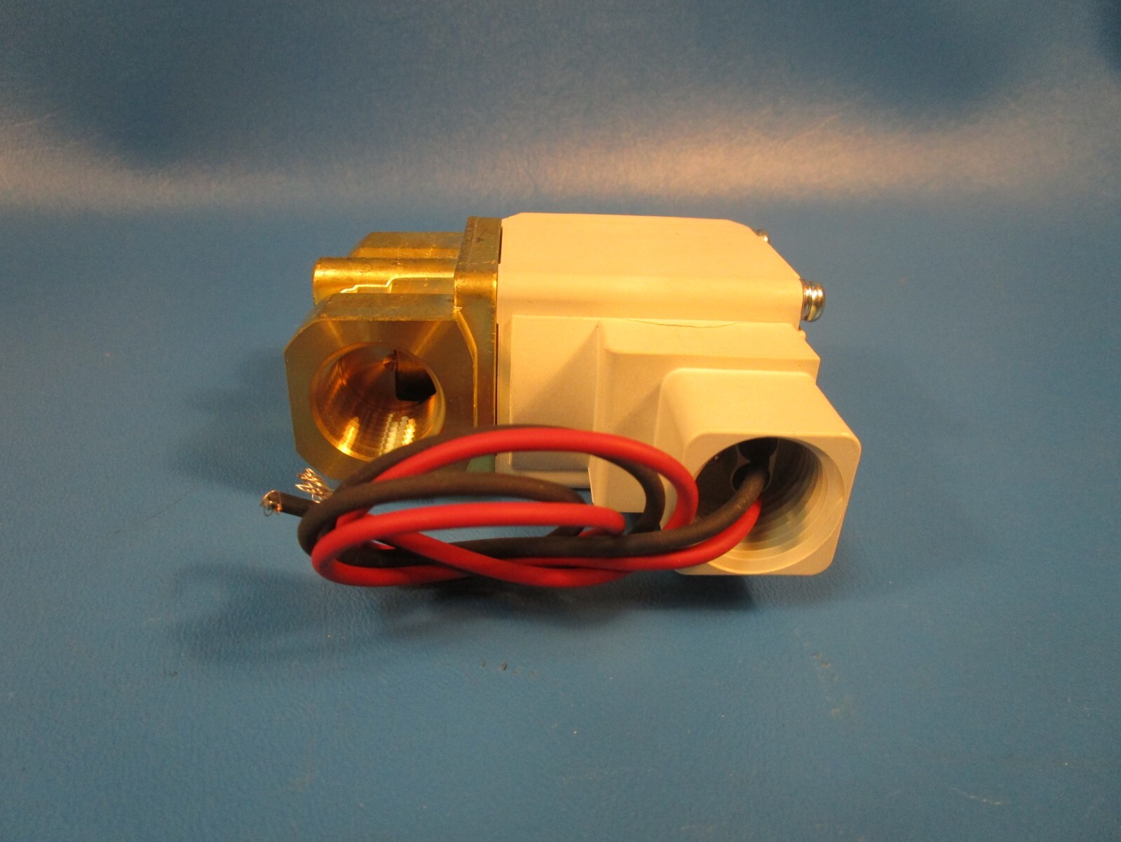 SMC VX232GSB, Valve, Single Unit, Direct Operated 2 Port Solenoid Valve