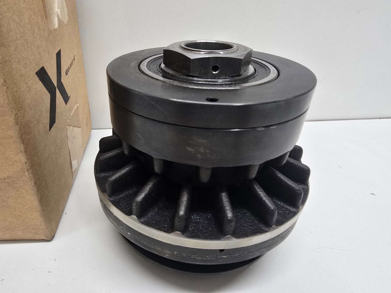 NEW IN BOX! NEXEN L-600*1.125 2-3V 05.30 OD FRICTION CLUTCH 805220