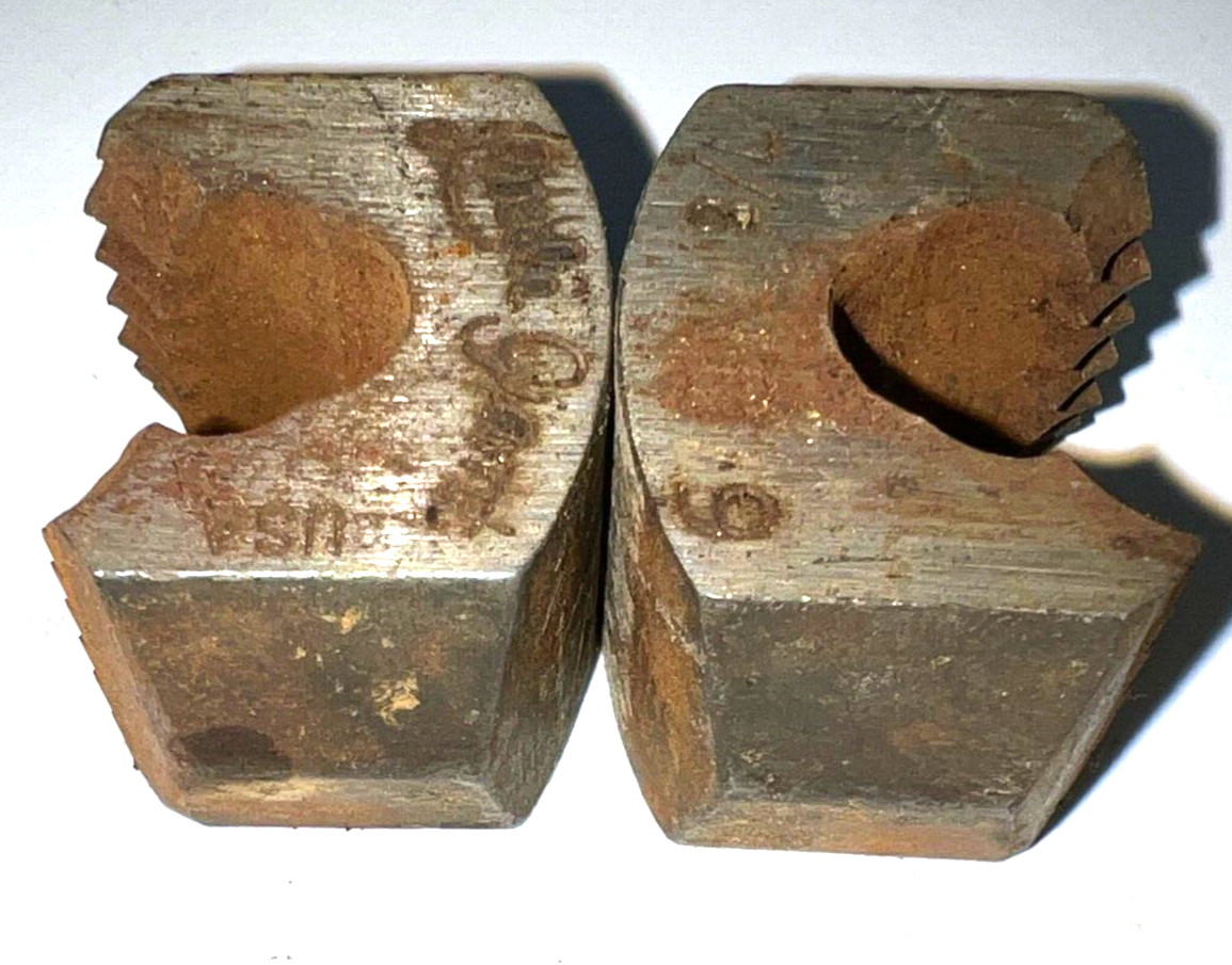 LITTLE GIANT ADJUSTABLE DIE 7/8″-9 NC SIZE 7/8″ HEIGHT 1-1/4″ WIDTH 2-PIECE*