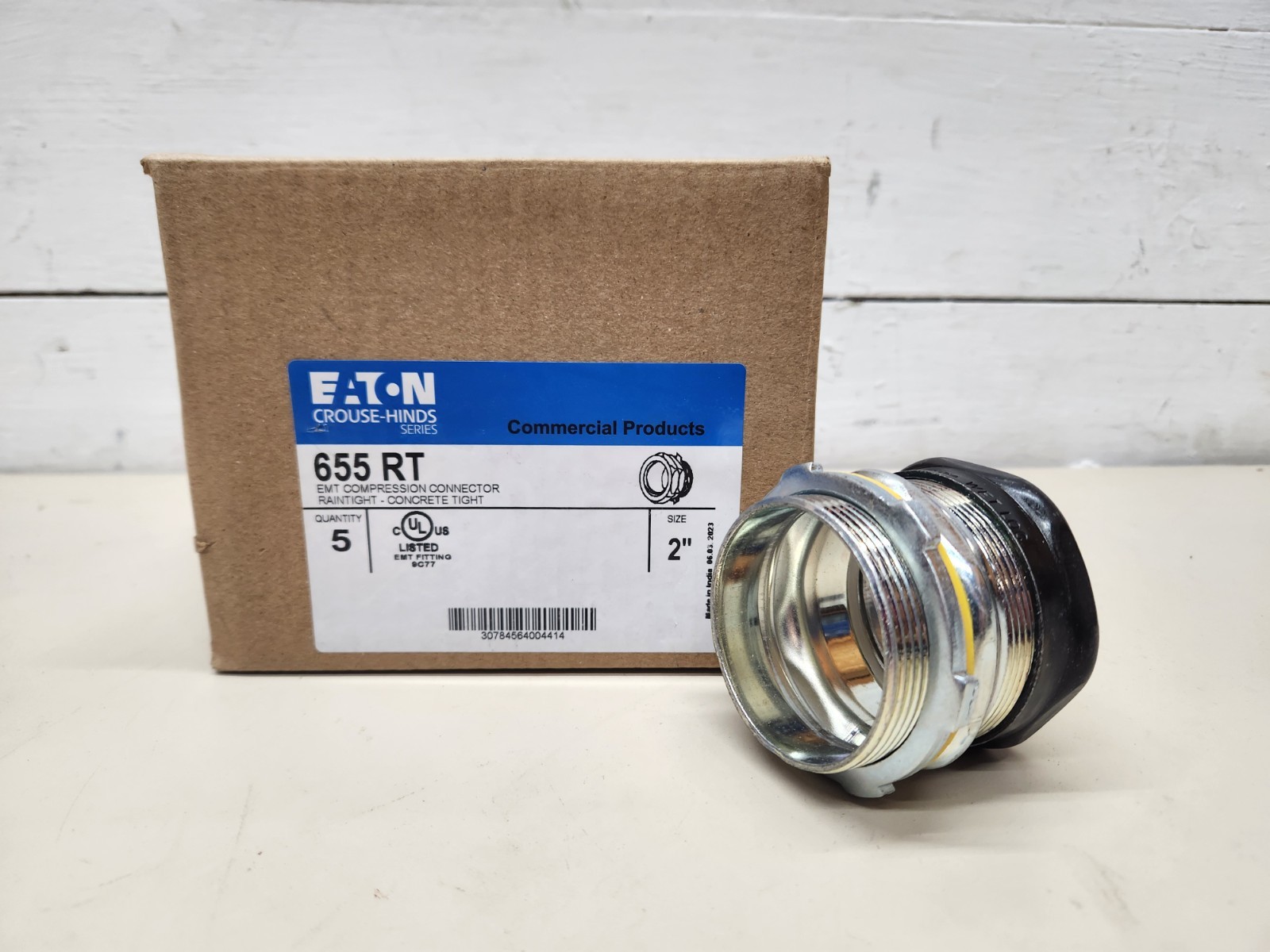EATON 655 RT (5-Pack) 2″ EMT Compression Connectors Rain Tight ~ Brand New