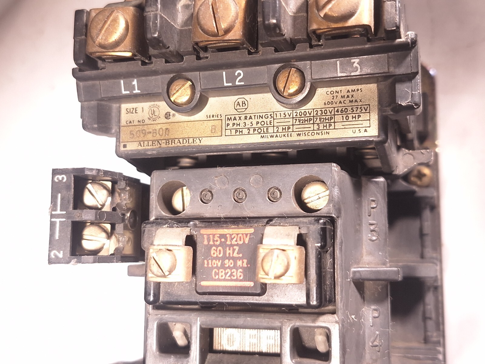 ALLEN BRADLEY 509-BOD MAGNETIC STARTER CB236 120V COIL 509BOD USED