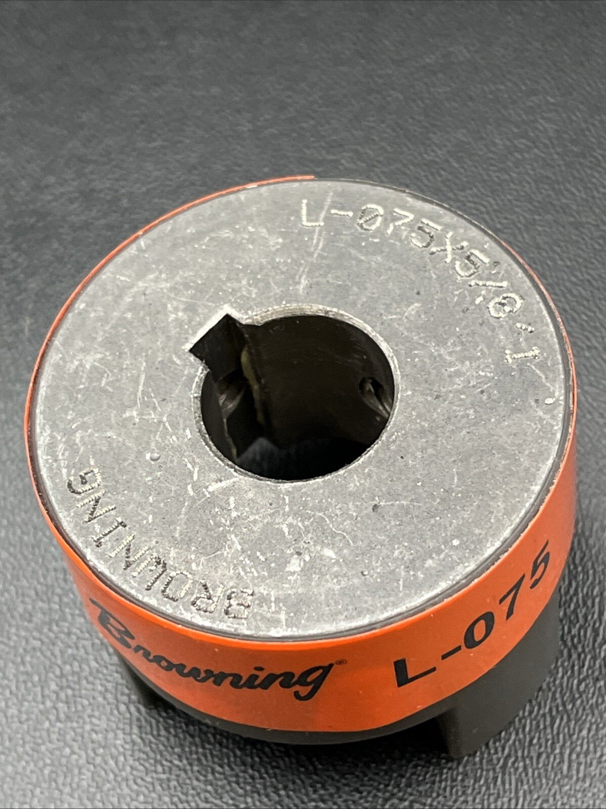 Browning Jaw Coupling # L075 (5/8 Shaft with a 3/16″ Keyway) (S)