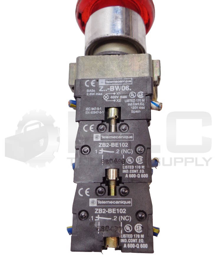 SCHNEIDER XB2BN41** / Z..-BW06 / (3) ZB2-BE102 / ZB2-BE101 RED PUSH-PULL BUTTON