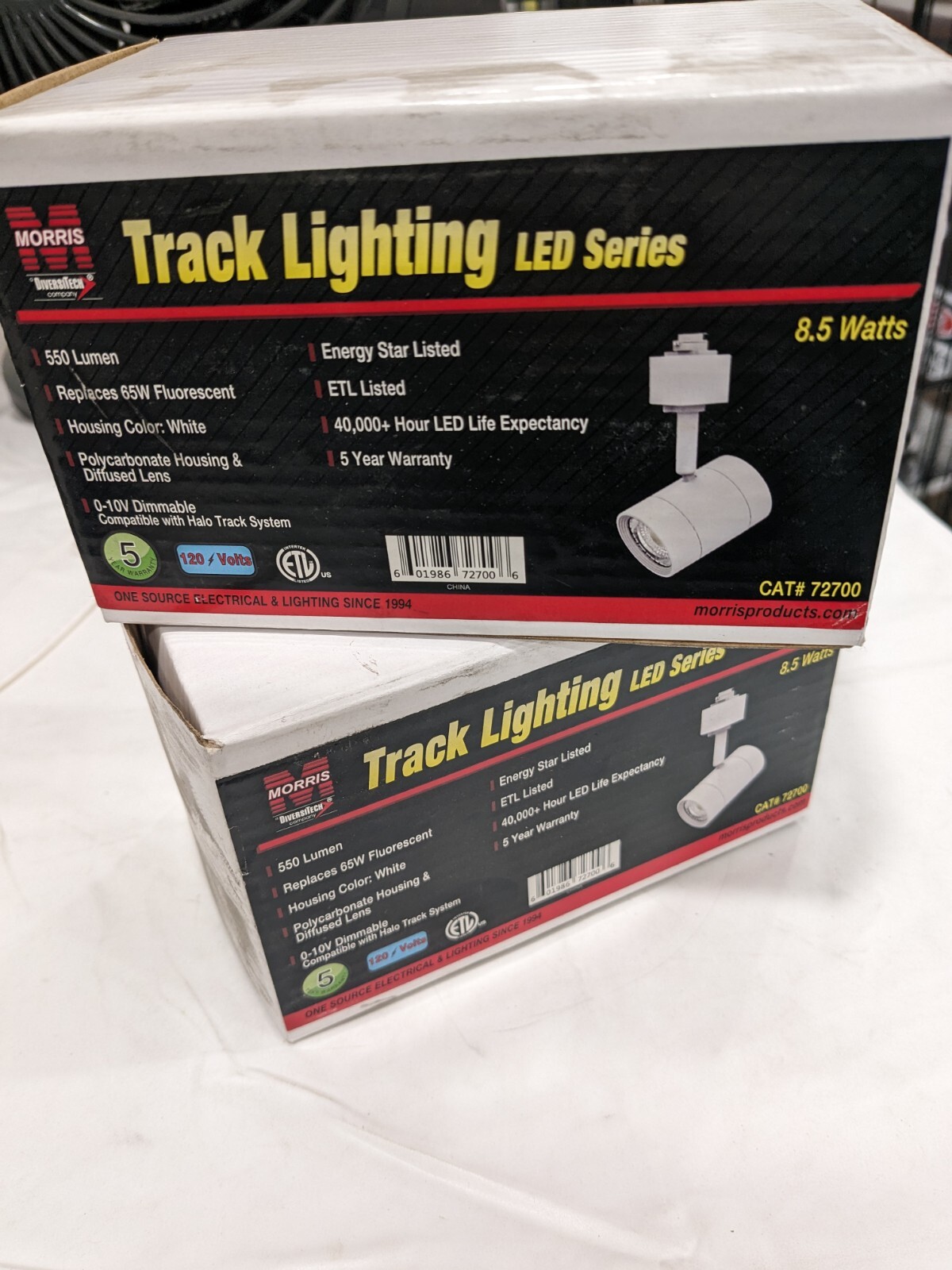 MORRIS LED Track Lighting – White Halo Compatible – 120V – 8.5 W -Qty 2 72700