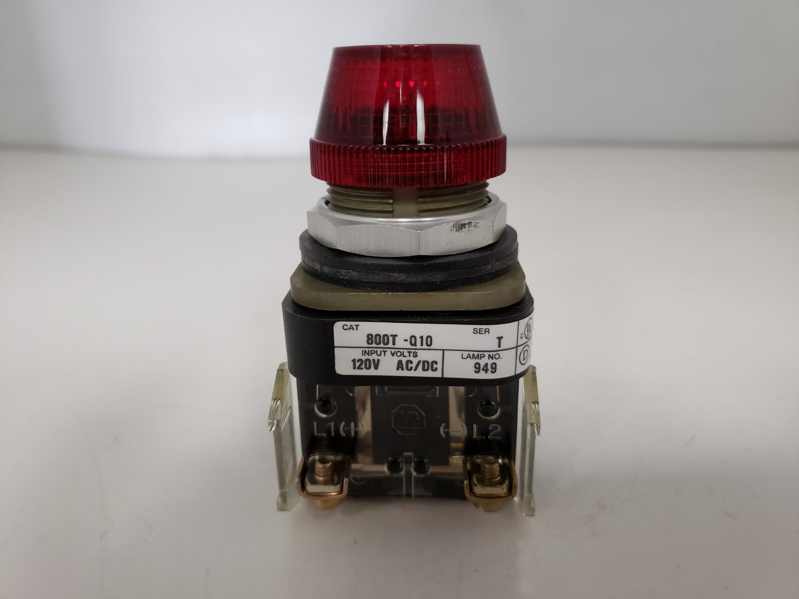 ALLEN BRADLEY 800T-Q10R PILOT LIGHT 30.5mm 120V RED LENS SERIES TNIB