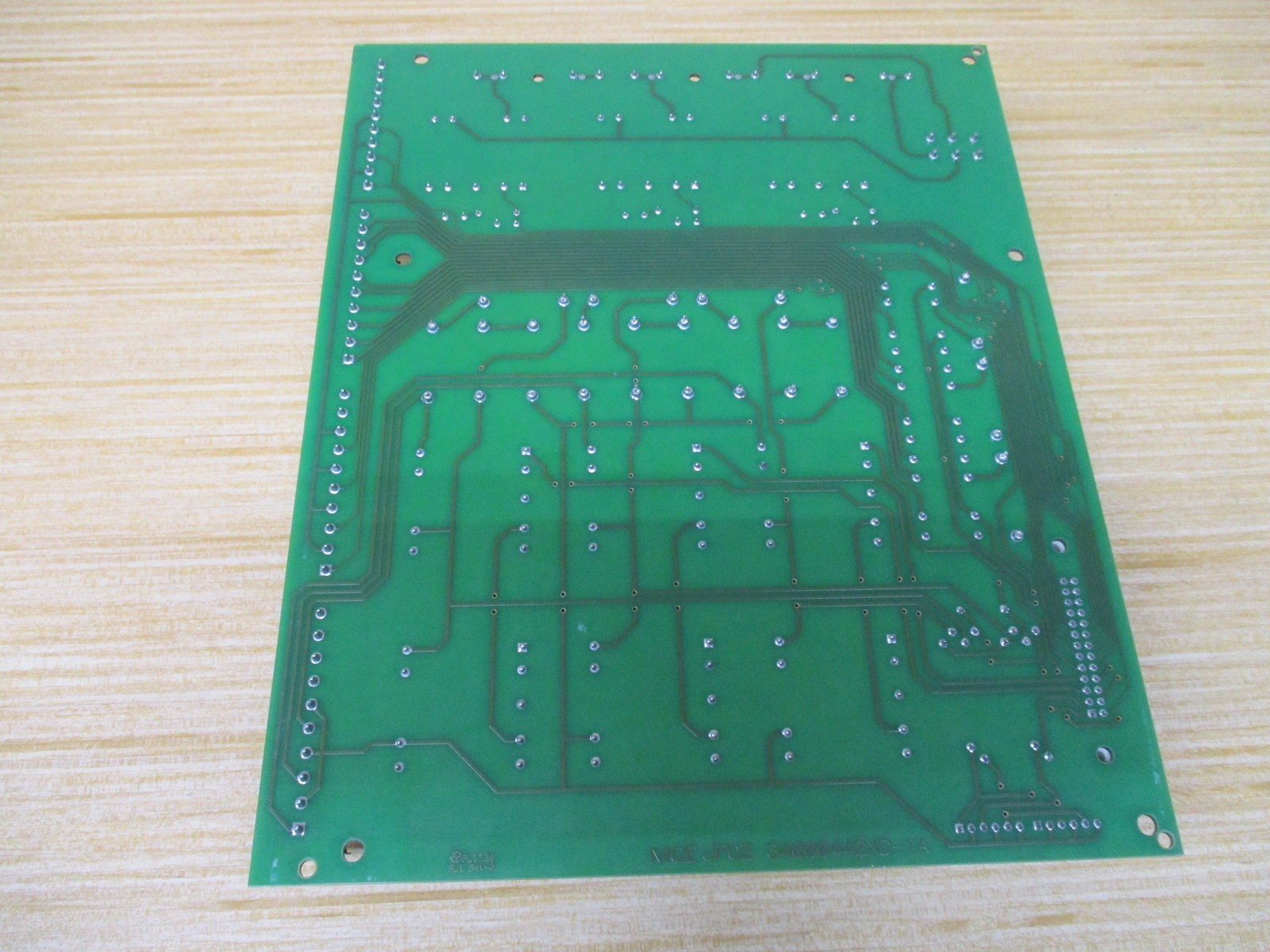 MGE 34000442XD-2A Circuit Board UPOZ