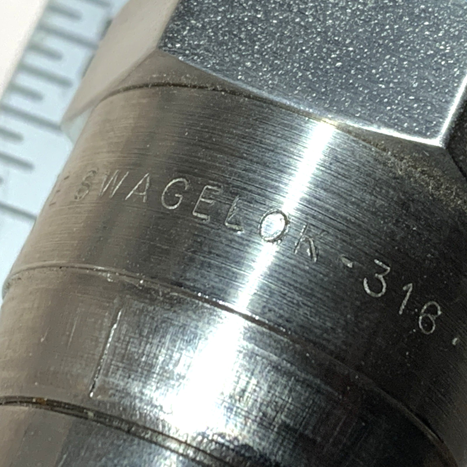Swagelok PTFE 316 Braided Hose Assbly 1/2″D 36″ Tot lngth Including Adapter $51