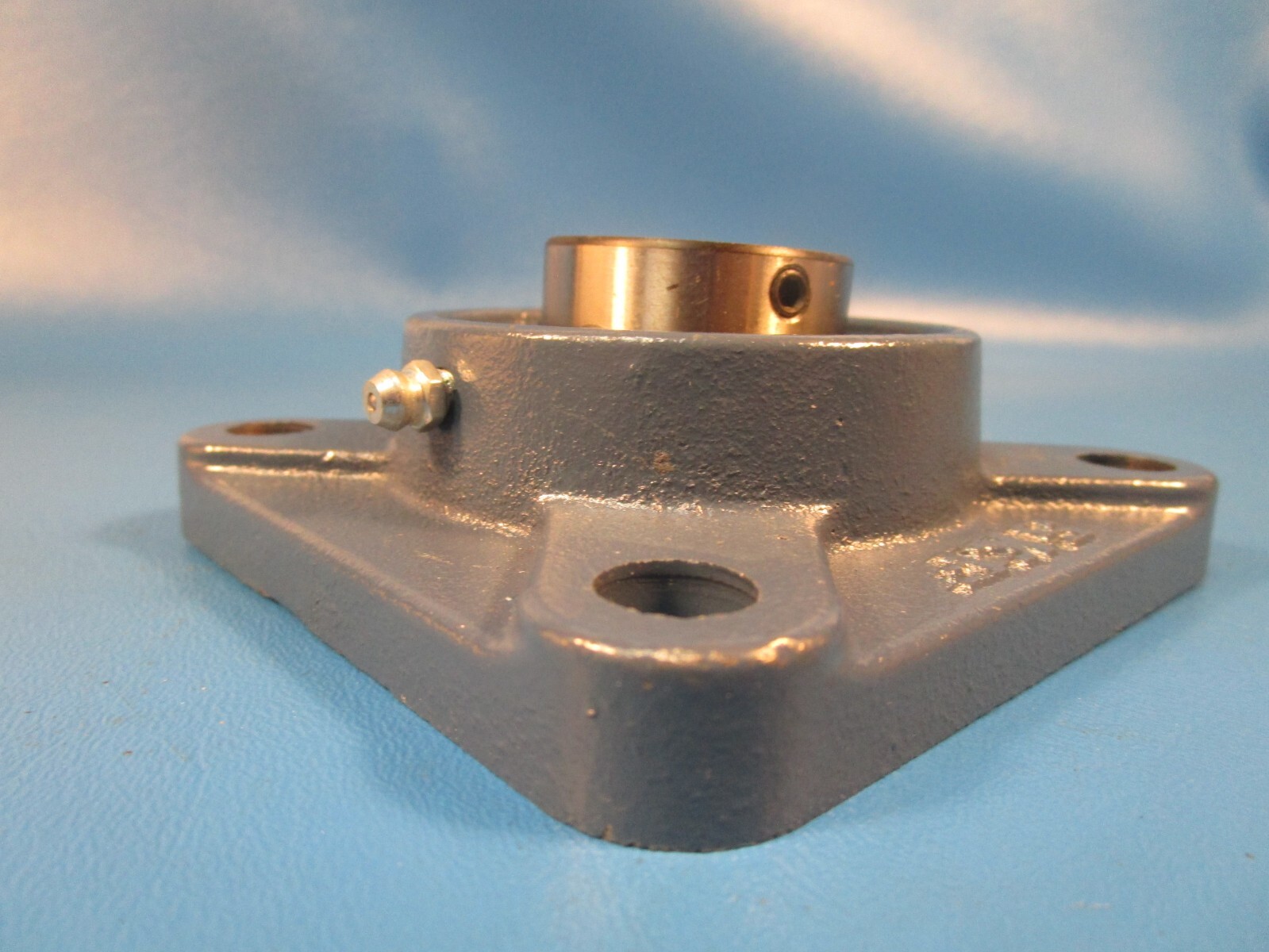 SKF FY30TF, Cast Iron 4-Bolt Ball Bearing Flange Unit, Insert=YAR206 2F