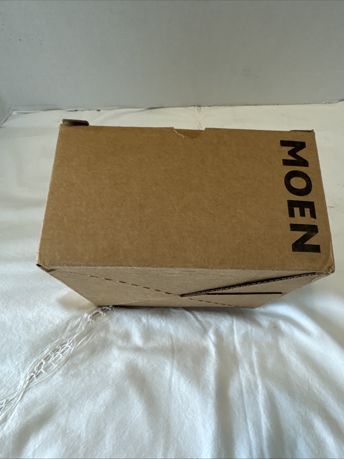 Moen T2183BL Dartmoor One Handle Bathtub & Shower Faucet, Matte Black