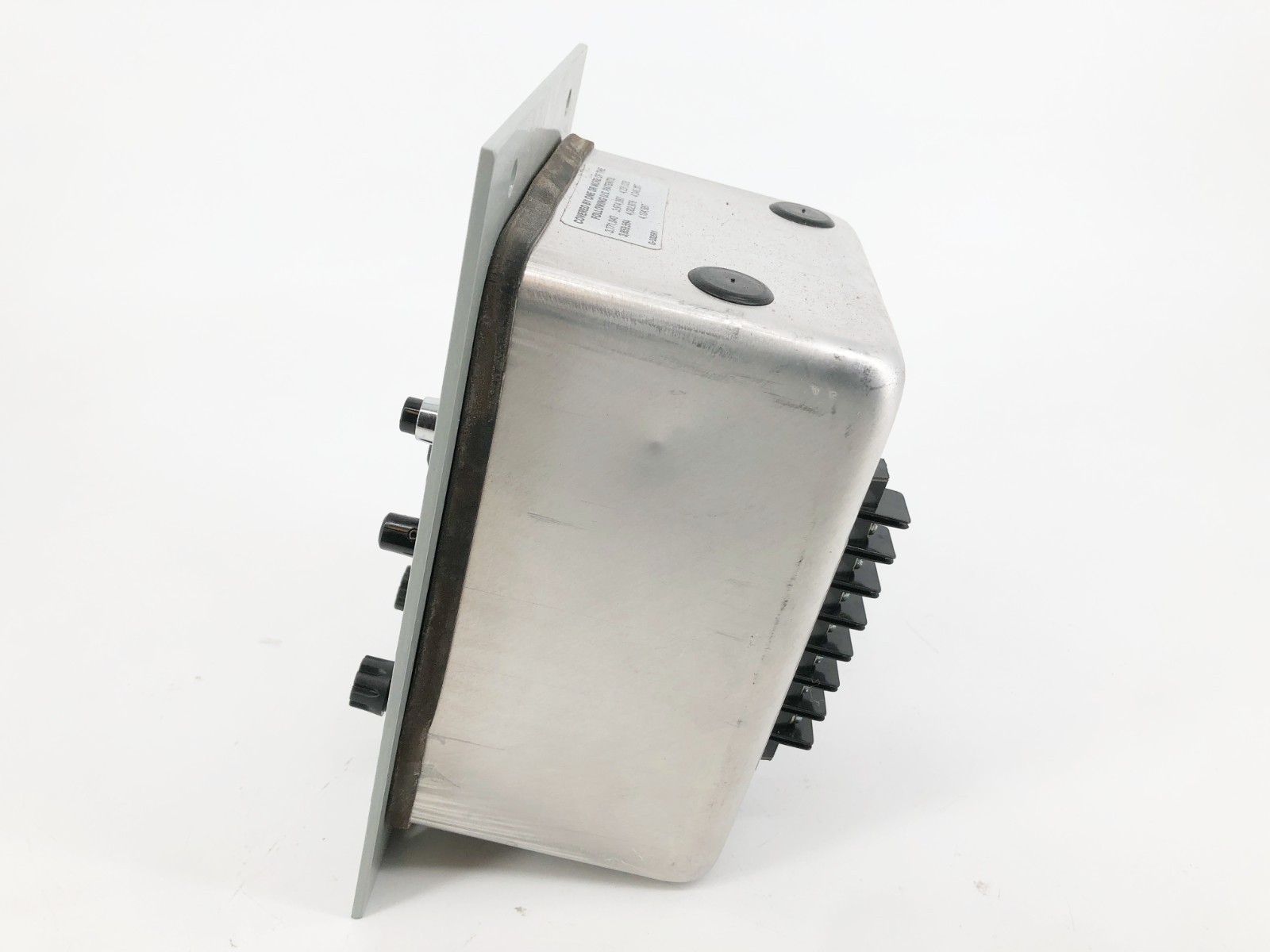 New S&C Electric 38870R3-D Open-Phase Detector Type SPD 120VAC – No Box