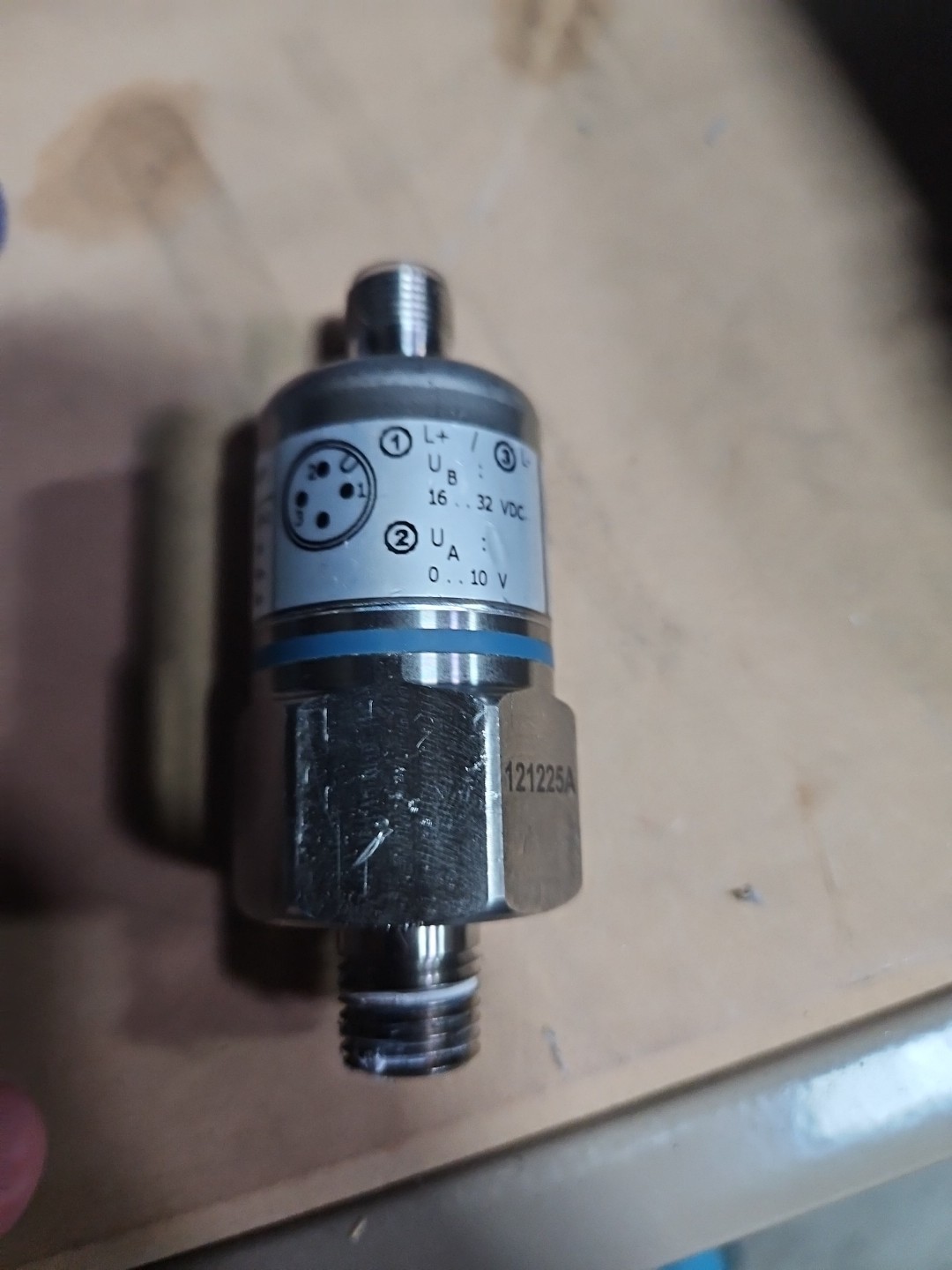 PROSENSE PTD25-10-0015H Pressure Sensor – 1/4″ NPT, 0-10v, 16-32vdc, 0-15psi