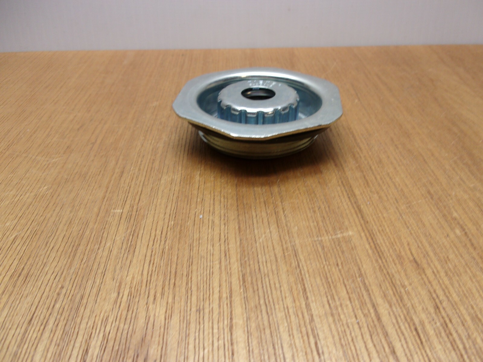 Rieke S-220-2 Pressure Relieving 2″ NPT Bung Plug Drum Barrel 13-15 PSI