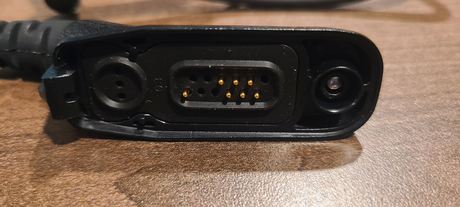 Motorola Rmn5058a Headset Push To Talk for APX, XTS, XPR – NEW IN BOX
