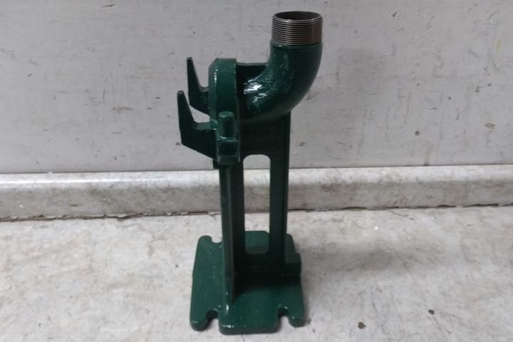 Zoeller 39-0134 19 In Overall Height 1-1/4 In MNPT Discharge Guide Rail System