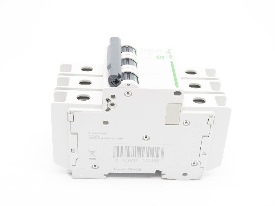 SCHNEIDER ELECTRIC M9F43320 277V 20A NSNP