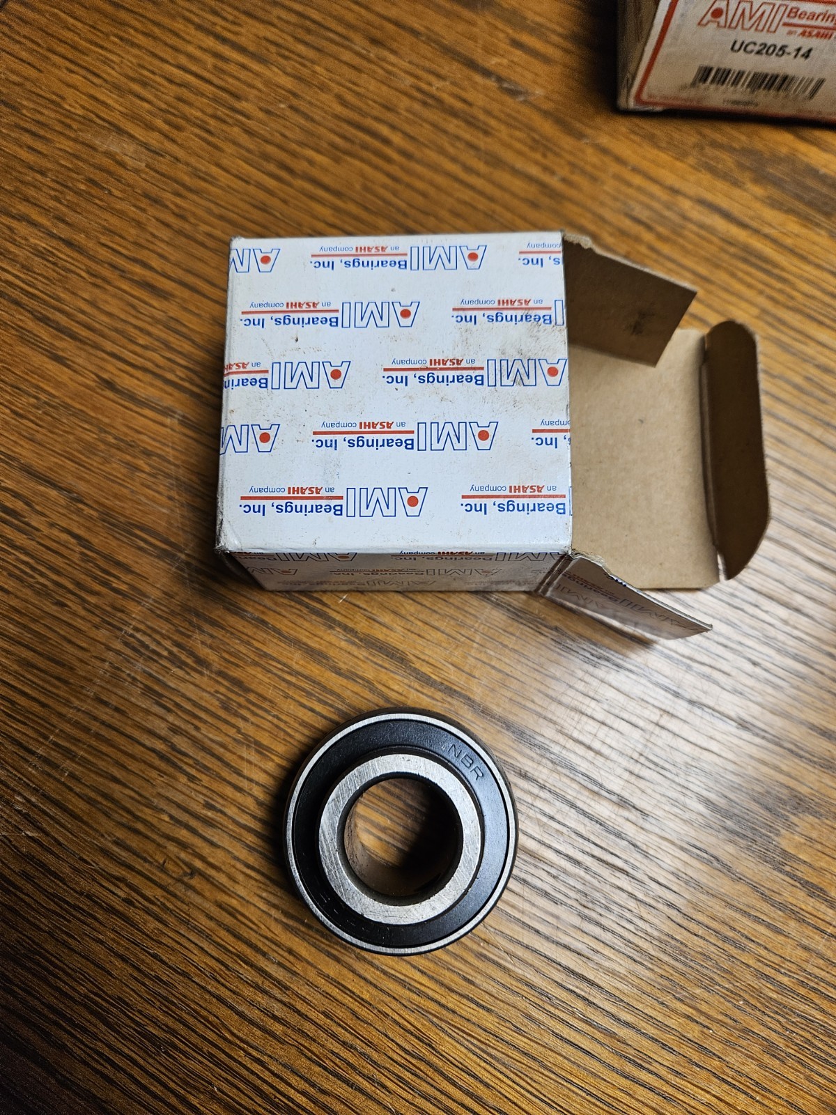 AMI Bearings UC205-14