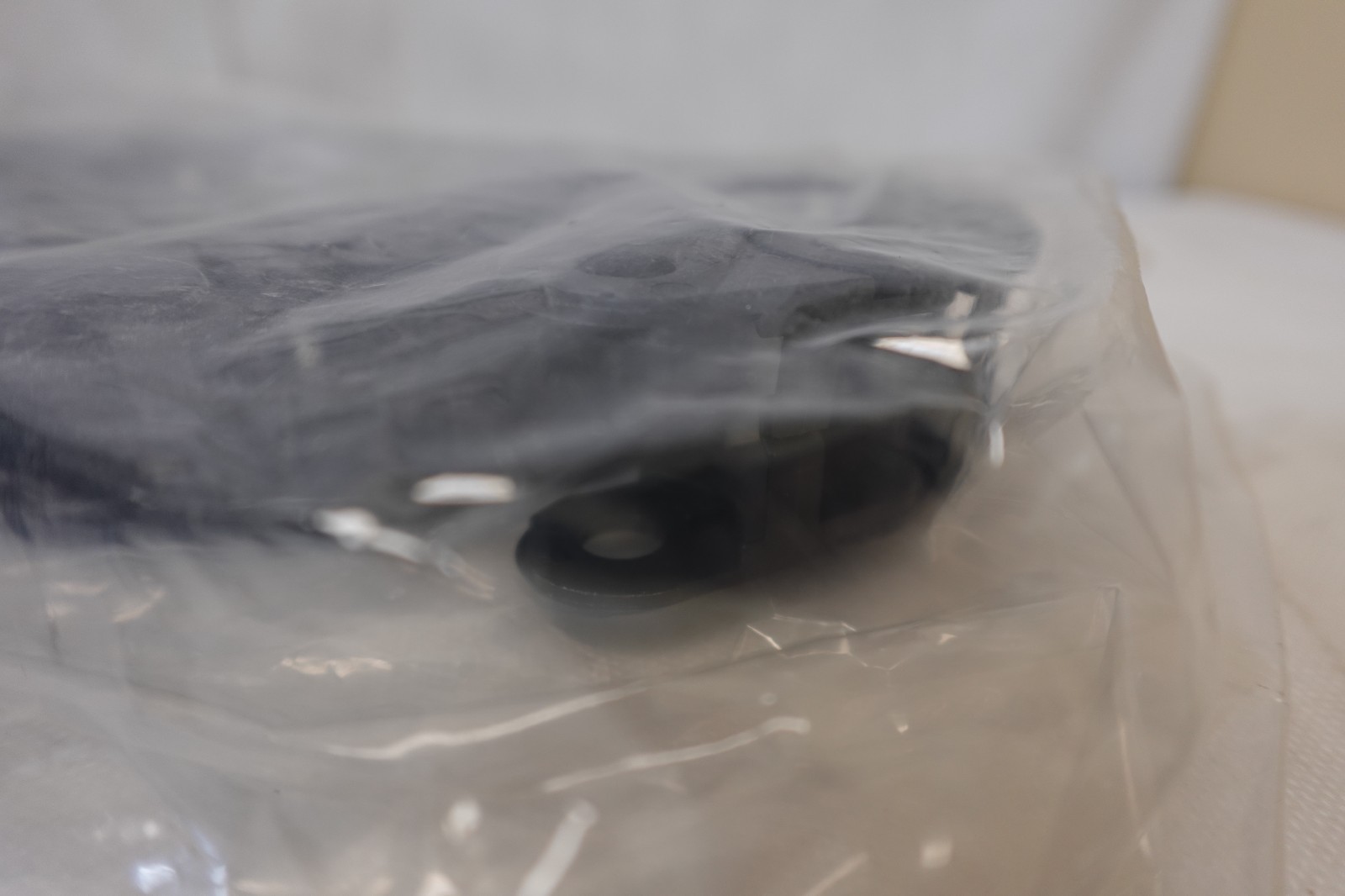 Otis Elevator / Igus – AAA342BS14 / NKB-05859-19216652 / P604090 – Plastic Chain