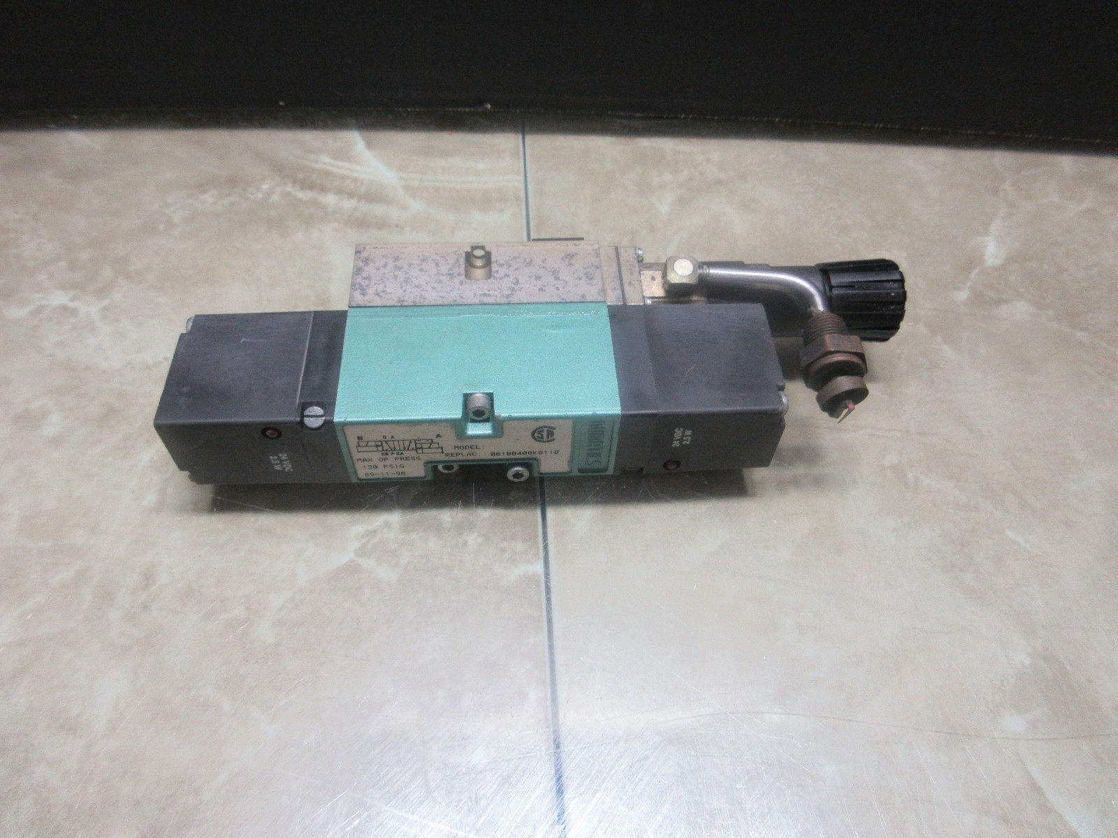 PNUMATICS VALVE UNIT 061BB400K011B CNC EDM 24VDC 2.5W
