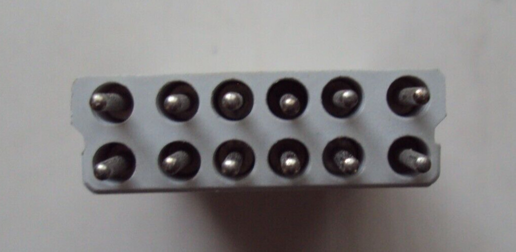 ABB P/N: 1SDA054923R1 ADP 12 PIN AUX T4-T5-T6 P/W ADAPTOR SOCKET 12P, 2 ADAPTERS