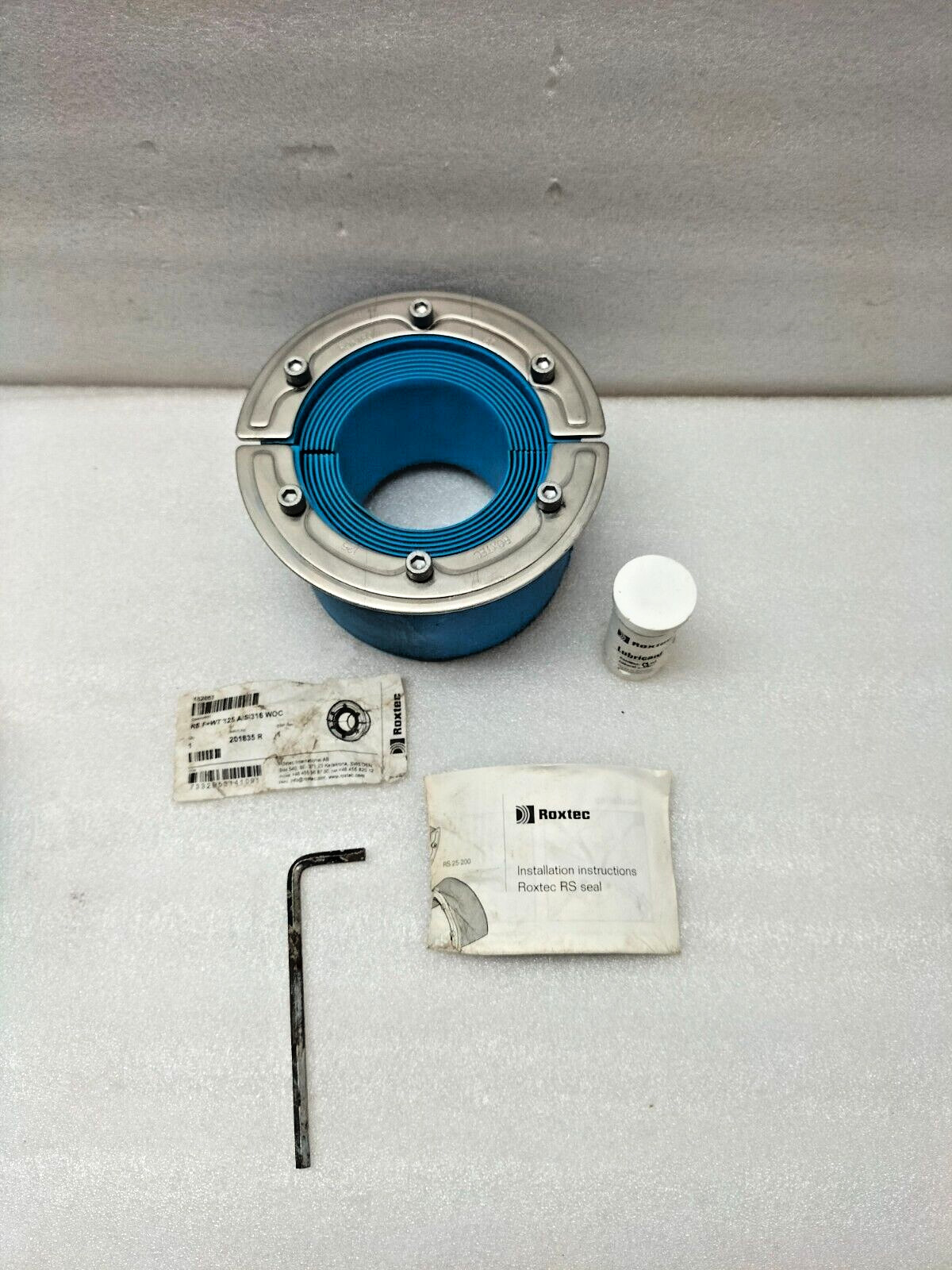 ROXTEC RS F+WT 125 AISI316 WOC ROUND SEAL FOR CABLE/PIPE 66-98 mm RS00101251023