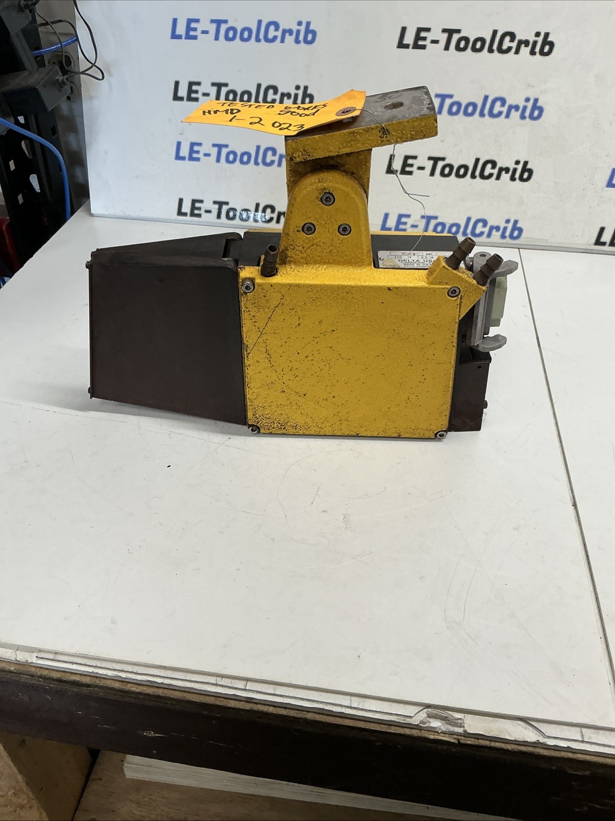 DELTA DC 3030L 110V 0.2A 60HZ AB-618S