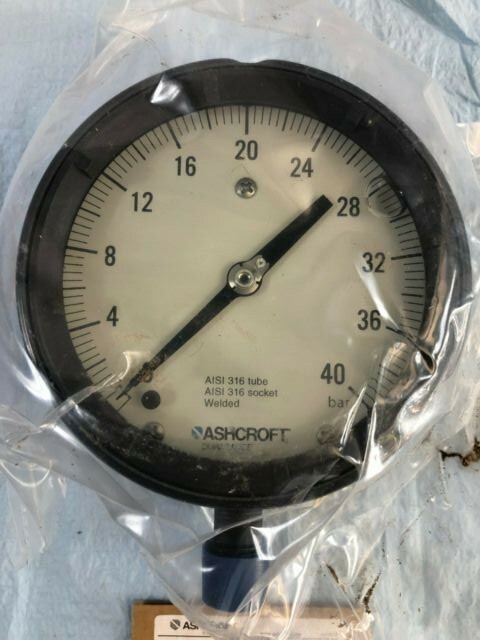 ASHCROFT 1279 DURAGAUGE Pressure Gauge. 0 – 40 Bar. Size 4-1/2in. SS Tube. USA.