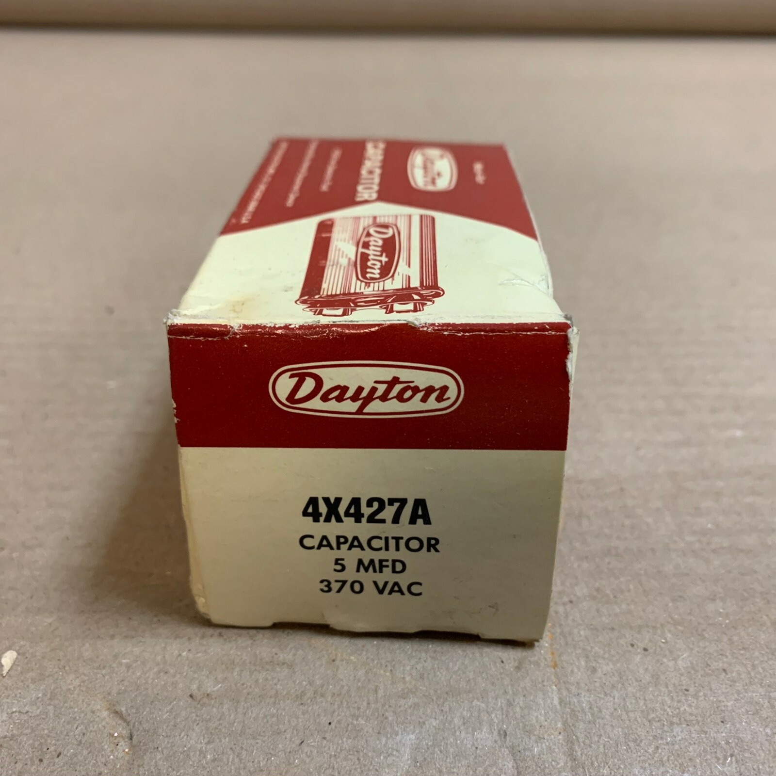 New Dayton Capacitor 4X427A 5 MFD 370 VAC 50/60 Hz