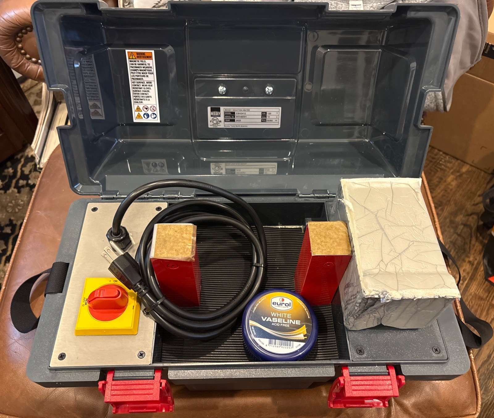 Bessey – Portable Induction Bearing Heater – EBH2412 – 120V Volt – 3/8″