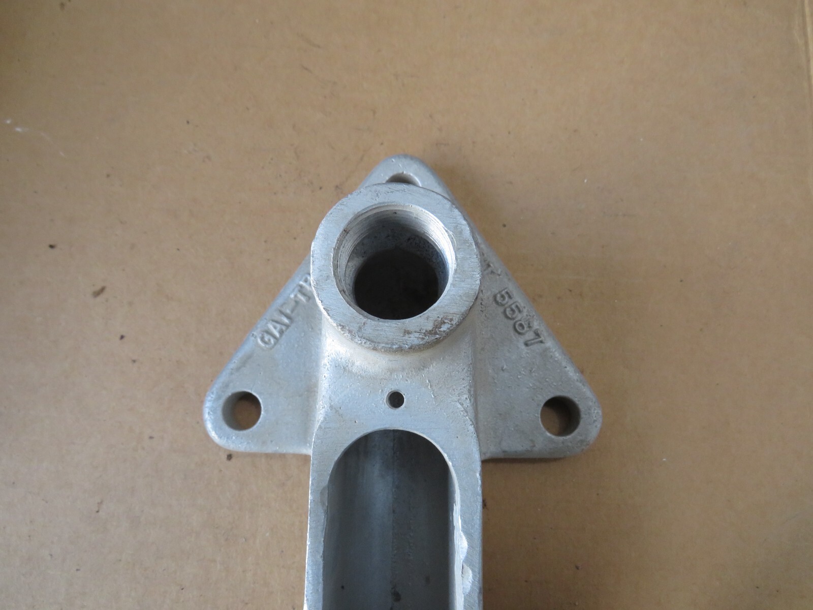 GAI-Tronics Conduit Outlet Body 3/4” 5587 Conduit LIGHT hanger, wall hanging