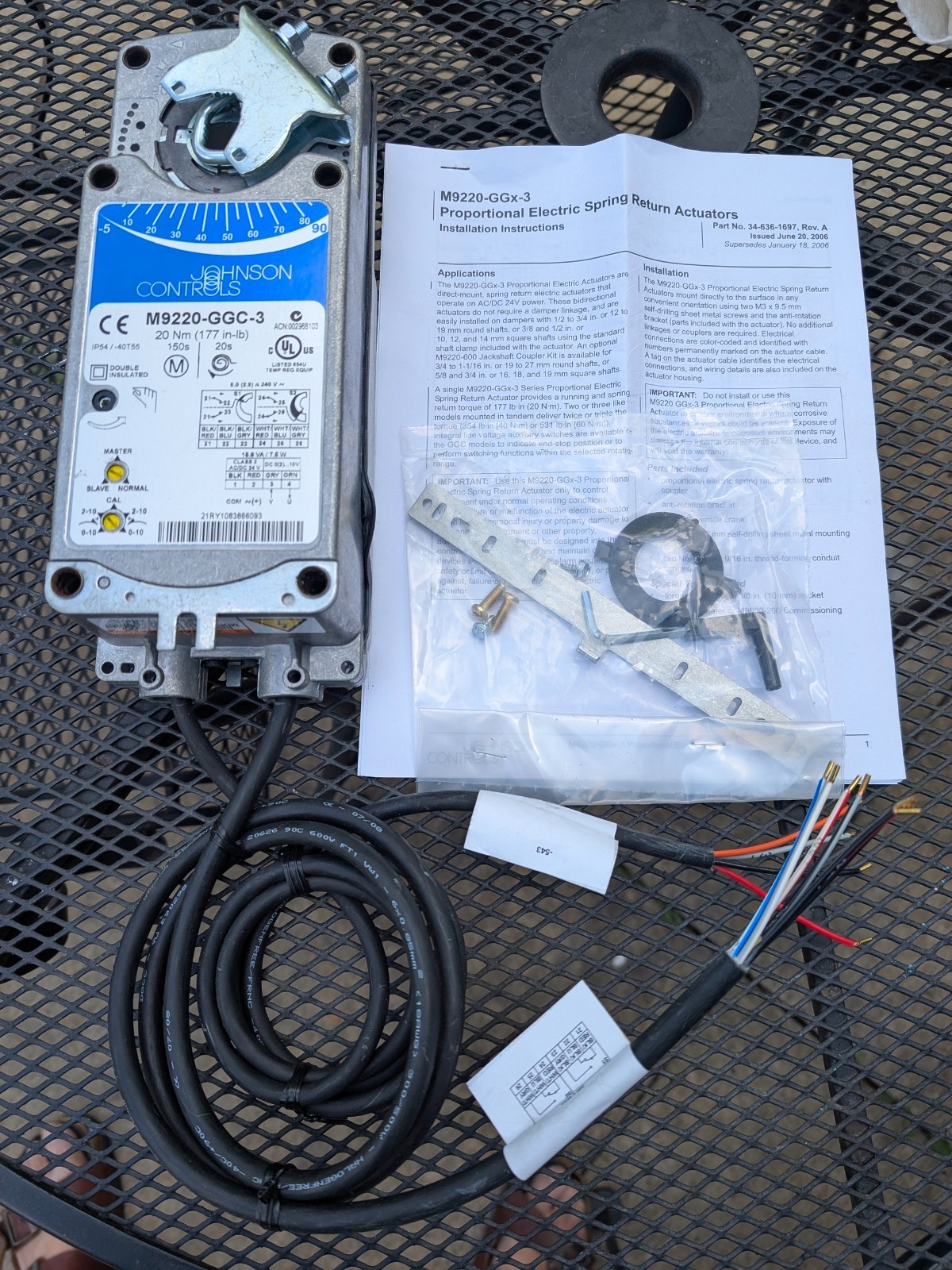 JOHNSON CONTROLS M9220-GGC-3 Actuator 24VAC/VDC 20Nm 177 in/lb Spring Return