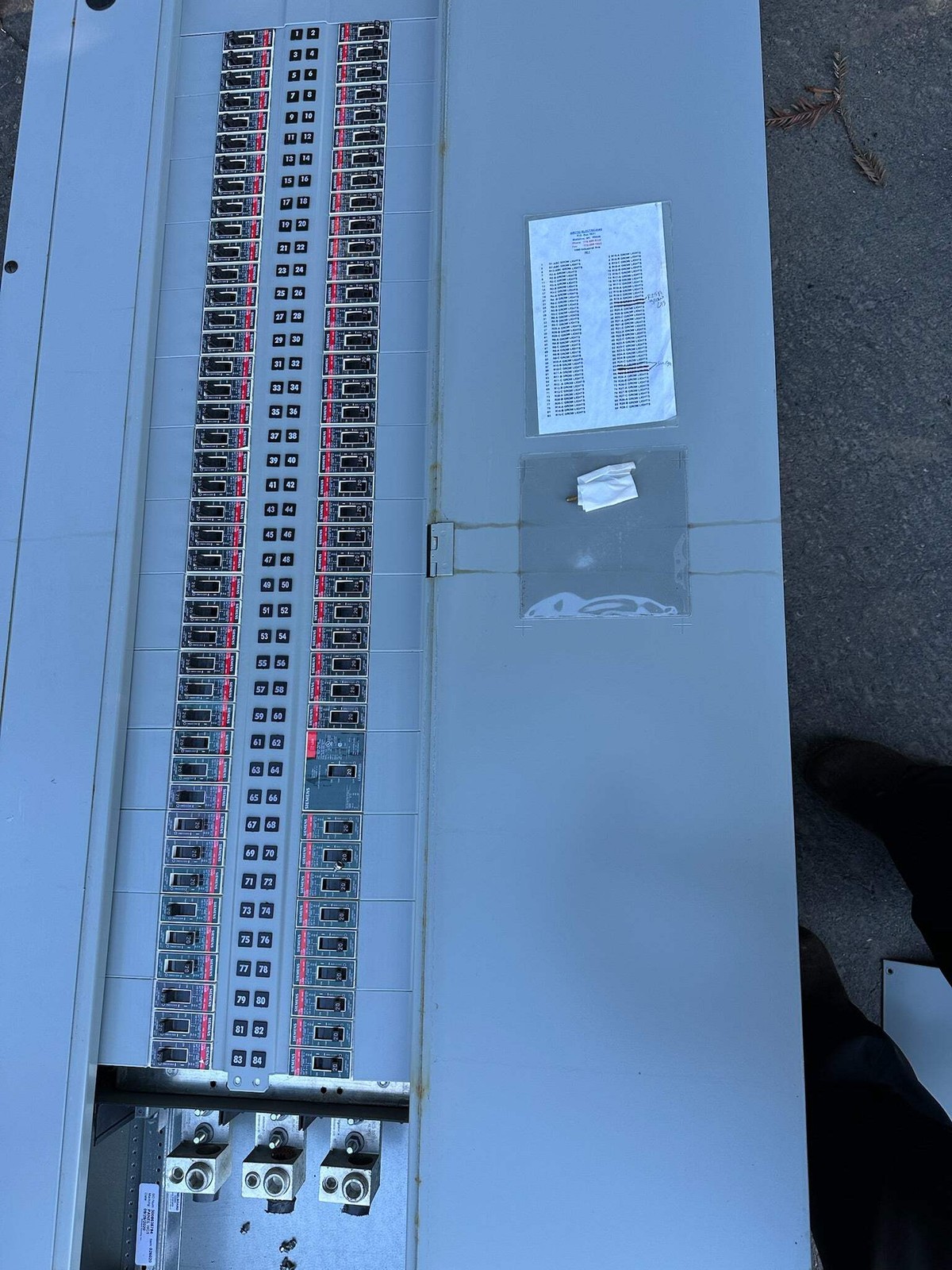 Siemens 480Y/277 V P3E80ML400FBS 400A 3-Phase Grow Light Panelboard 81 Breakers